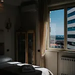 Napoletano Sea View *